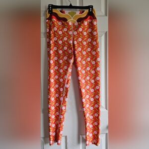 Berry Jane Leggings..  XL..  NEW...Polyester/Spandex